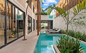 Casa Luna Limon Tulum